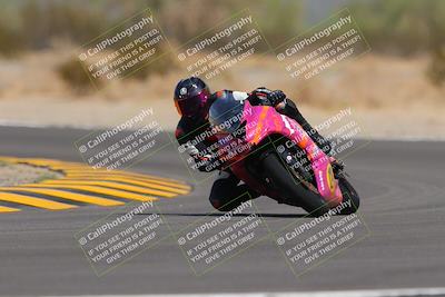 media/Sep-11-2022-SoCal Trackdays (Sun) [[81b7e951af]]/Turn 5 (1110am)/